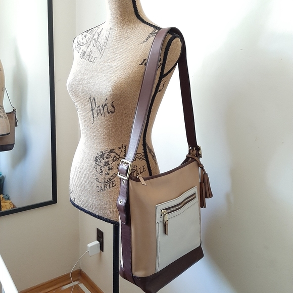 Coach 19995 Legacy Colorblock Shoulder Bag - Picture 4 of 14